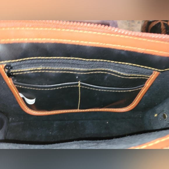 All Leather satchel with crossbody chain - Picture 8 of 12